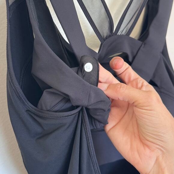 Lululemon Super Sport Tank in Black Size 12 - Picture 6 of 6